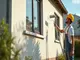 aussenputz-neu-streichen-tipps-fuer-eine-langlebige-und-schoene-fassade